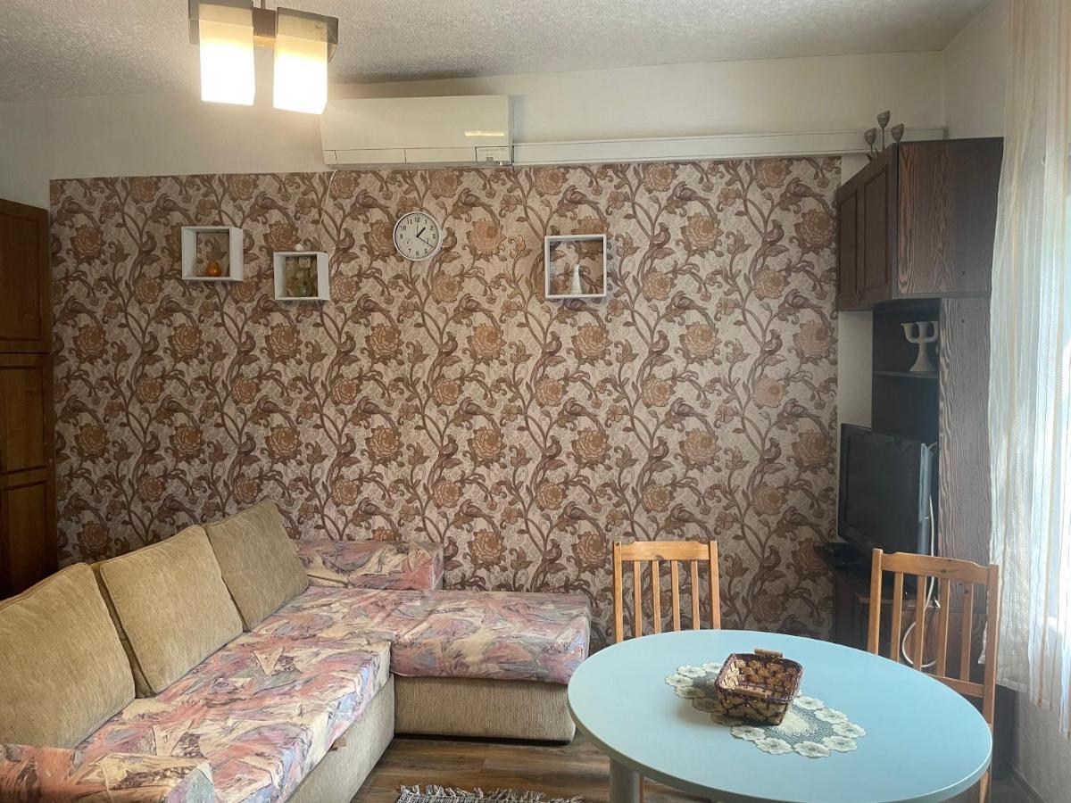Frendlen Metsa Apartment بارنو المظهر الخارجي الصورة